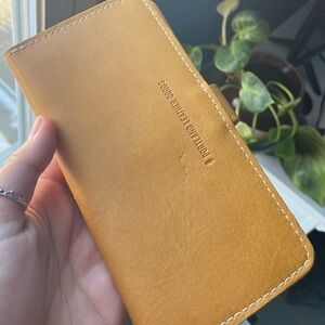 Portland Leather Goods women’s Bifold wallet Sunflower color